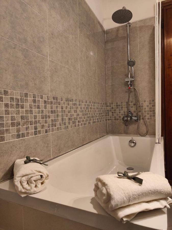 شقة L'Appoggio Perfetto فياريجيو المظهر الخارجي الصورة